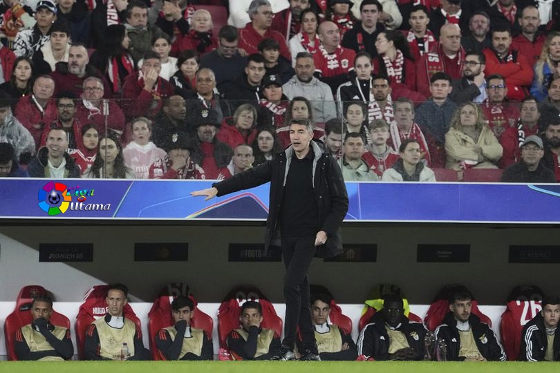 Kacau! Pelatih Benfica Kena Umpat Pemainnya Sendiri di Piala Dunia Antarklub 2025