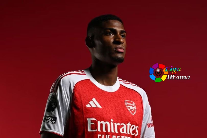 Arsenal Rekrut Mosquera, Bek Muda yang Punya Gaya Main Seperti Varane