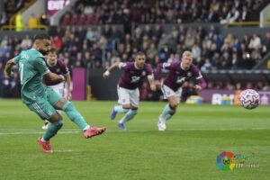 Mohamed Salah Dapat Peringatan Halus Dari Slot Usai Laga Burnley vs Liverpool
