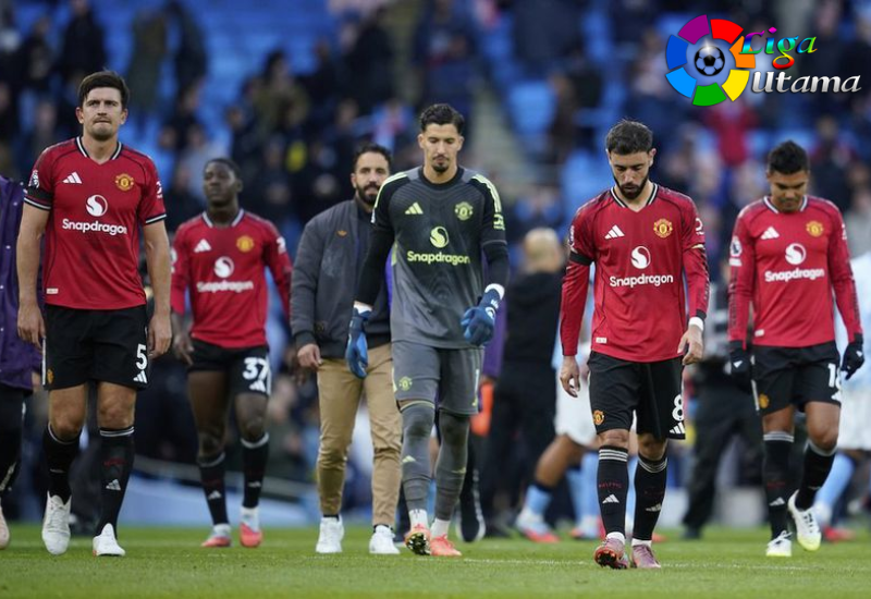 Virgil van Dijk Ngeri-ngeri Sedap Hadapi Manchester United: